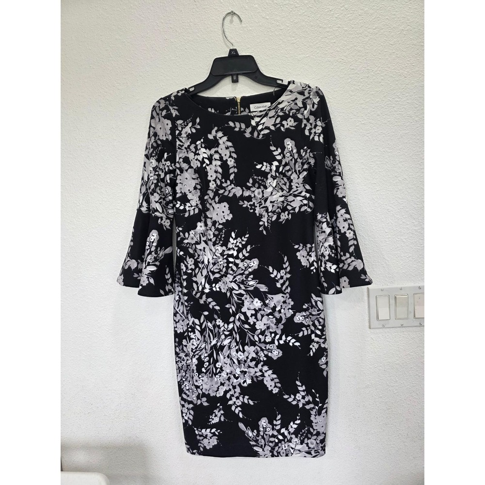 Calvin Klein Black Floral Print Bell Sleeve‎ Knee Length Sheath Dress Size 6